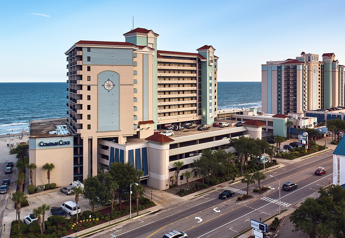 human chess - Picture of Compass Cove Oceanfront Resort, Myrtle