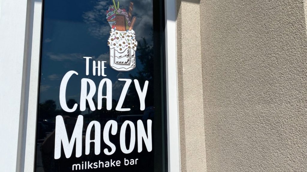 Crazy Mason Milkshake Bar