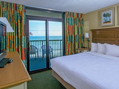 Oceanfront King Bedroom At Compass Cove