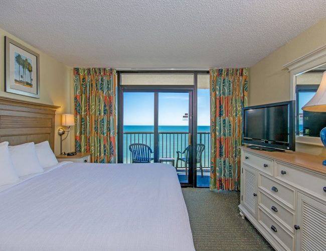 Compass Cove Mariner Oceanfront Three Bedroom Condo Bedroom
