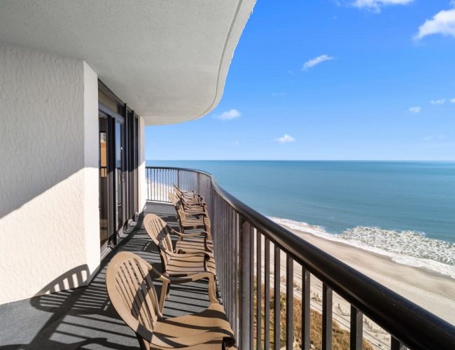mariner-2-bedroom-oceanfront-deluxe-unit-1422-balcony-1